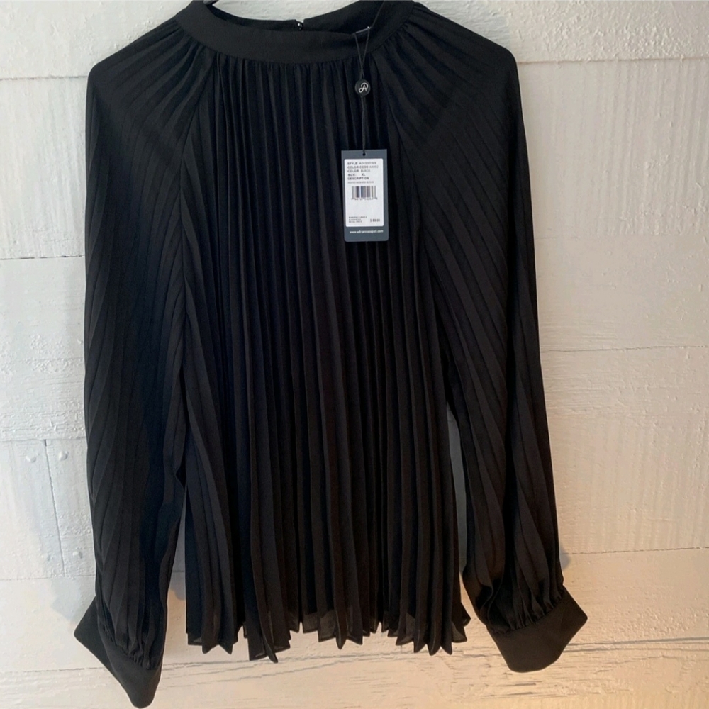 Adrianna Papell Black Pleated Blouse Size XL    NWT!